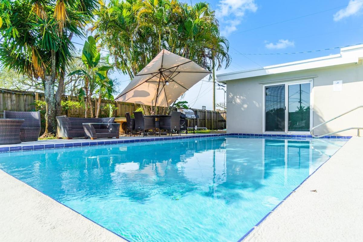 Private Pool - Outdoor Shower - Arcade Games Holiday home *