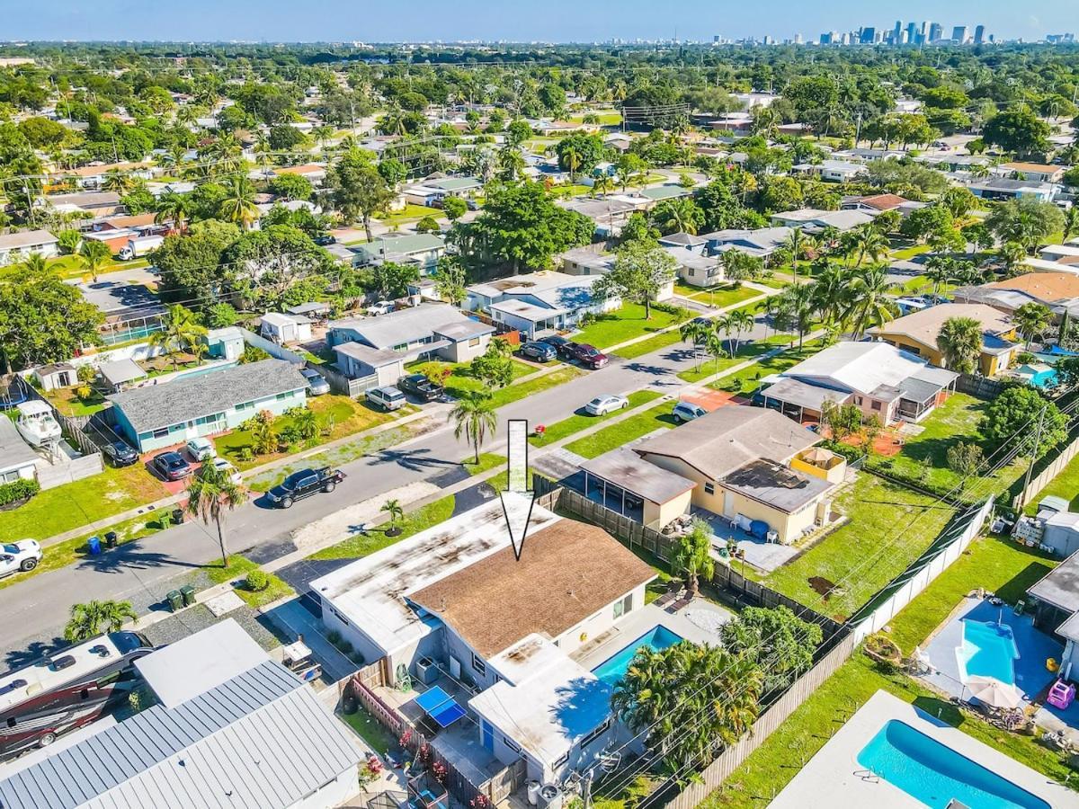 Private Pool - Outdoor Shower - Arcade Games Fort Lauderdale