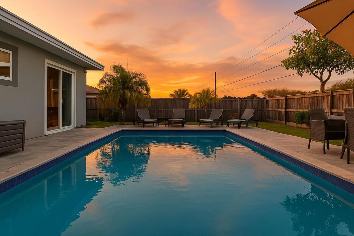 Private Pool - Outdoor Shower - Arcade Games Fort Lauderdale